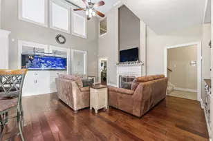 2873 Colony Falls Ln, Dickinson, TX 77539 - Photo 7