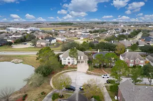 2873 Colony Falls Ln, Dickinson, TX 77539 - Photo 47