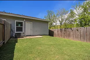 9834 Pelsey St Unit B St, Houston, TX 77029 - Photo 21