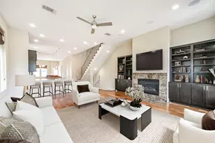 5425 Hidalgo St, Houston, TX 77056 - Photo 1