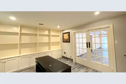 3310 N Braeswood Boulevard, Houston, TX 77025 - Photo 17