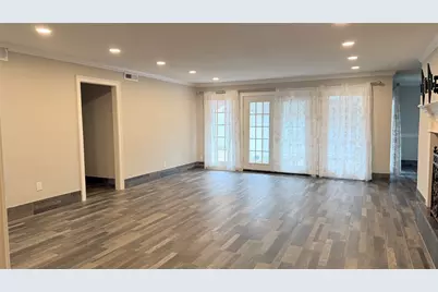 3310 N Braeswood Boulevard, Houston, TX 77025 - Photo 11