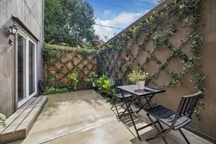 701 Bering Dr, Houston, TX 77057 - Photo 29