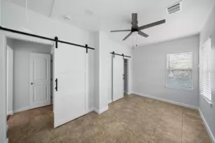 303 Welch St, Houston, TX 77006 - Photo 19