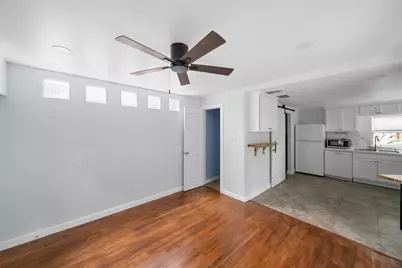 303 Welch Street #1/2, Houston, TX 77006 - Photo 3