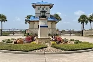 3229 Bay Rdg Dr, Palacios, TX 77465 - Photo 1