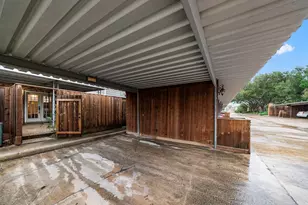 6635 Wanda Ln, Houston, TX 77074 - Photo 11