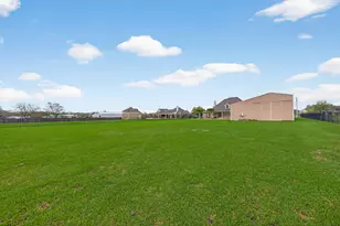 5019 Landon Ln, Baytown, TX 77523 - Photo 45