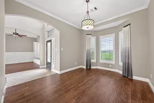 5019 Landon Ln, Baytown, TX 77523 - Photo 5