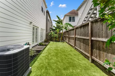 415 W 8th Street, Houston, TX 77007 - Photo 17