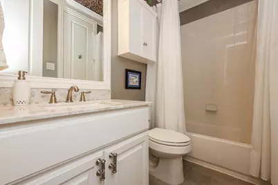 4715 Trickle Creek Court, Fulshear, TX 77441 - Photo 9