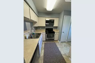 18800 Egret Bay Boulevard #711, Webster, TX 77058 - Photo 11