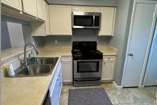 18800 Egret Bay Blvd, Webster, TX 77058 - Photo 11