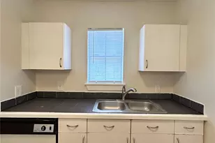 3629 N Macgregor Way, Houston, TX 77004 - Photo 9