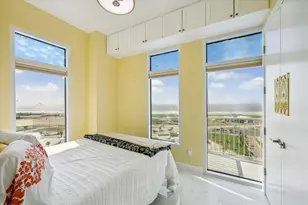 500 Seawall Blvd, Galveston, TX 77550 - Photo 11