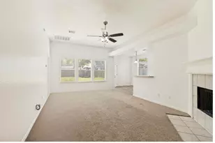 1110 Chase Park Dr, Bacliff, TX 77518 - Photo 3