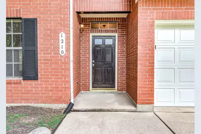 1210 Sandy Plains Lane, Houston, TX 77062 - Photo 3