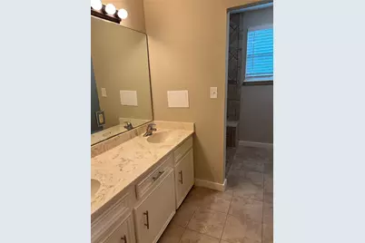 8049 Forest Hills Drive, Montgomery, TX 77316 - Photo 7