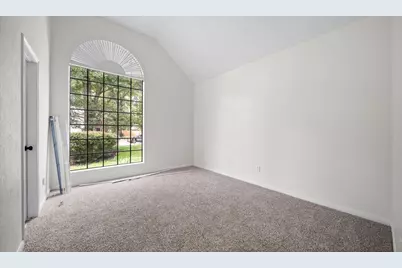 18 Windsor Drive, Conroe, TX 77304 - Photo 19