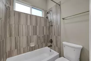 26018 Hasting Ridge Ln, Kingwood, TX 77339 - Photo 25