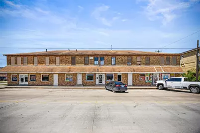 1915 45th Street, Galveston, TX 77550 - Photo 1