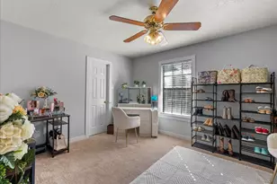 14502 Harvest Ridge Rd, Houston, TX 77062 - Photo 33