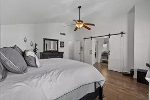 14502 Harvest Ridge Rd, Houston, TX 77062 - Photo 27