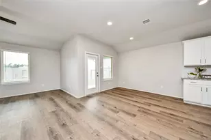 13973 Leigh Lake Ln, Conroe, TX 77384 - Photo 9