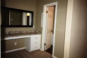 1766 Maux Dr, Houston, TX 77043 - Photo 17