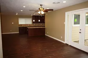 1766 Maux Dr, Houston, TX 77043 - Photo 9