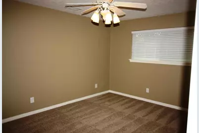 1766 Maux Drive, Houston, TX 77043 - Photo 15