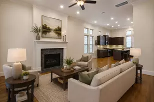 2614 Capitol St, Houston, TX 77003 - Photo 11