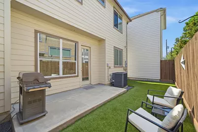 8816 Hollister Square Court, Houston, TX 77080 - Photo 19