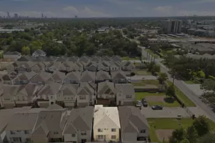 8816 Hollister Square Ct, Houston, TX 77080 - Photo 33