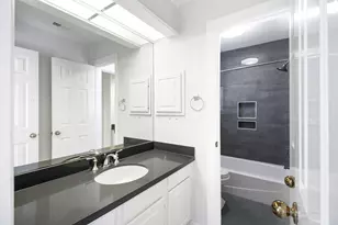 14127 Swallowfield Dr, Houston, TX 77077 - Photo 33