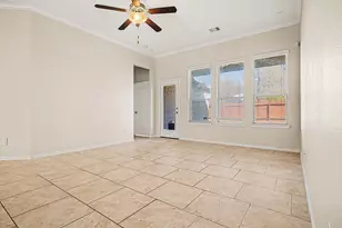 3033 Quarry Springs Dr, Conroe, TX 77301 - Photo 9