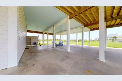 708 Cameron Circle, Crystal Beach, TX 77650 - Photo 37