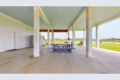 708 Cameron Circle, Crystal Beach, TX 77650 - Photo 39