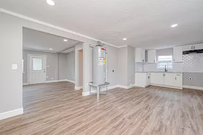 6715 Victoria Street, Houston, TX 77020 - Photo 11