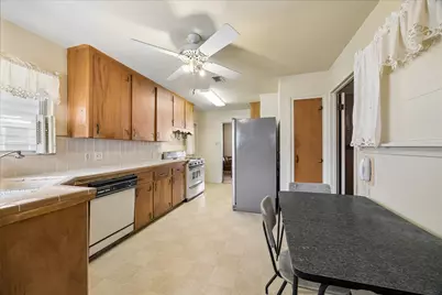 6131 Birdwood Road, Houston, TX 77074 - Photo 5