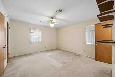 6131 Birdwood Road, Houston, TX 77074 - Photo 11