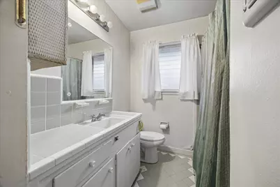 6131 Birdwood Road, Houston, TX 77074 - Photo 9