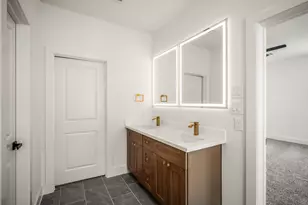 1226 E 23rd St, Houston, TX 77009 - Photo 31