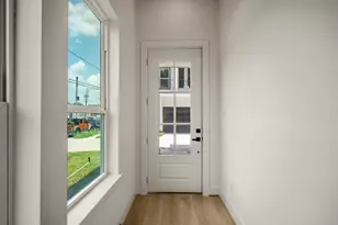 1226 E 23rd St, Houston, TX 77009 - Photo 5