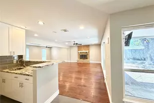 15126 Turkey Creek Dr, Houston, TX 77079 - Photo 7
