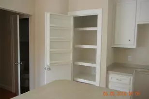 8727 Bryam, Houston, TX 77061 - Photo 11