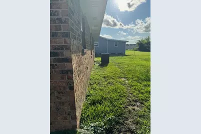 1208 Glendale Street, Dayton, TX 77535 - Photo 7