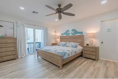13826 Pirates Beach Blvd, Galveston, TX 77554 - Photo 23