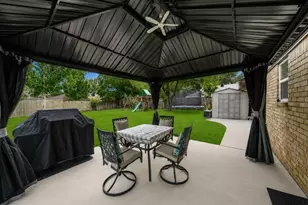 15714 Wandering Trail, Friendswood, TX 77546 - Photo 19