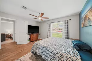 15714 Wandering Trail, Friendswood, TX 77546 - Photo 11